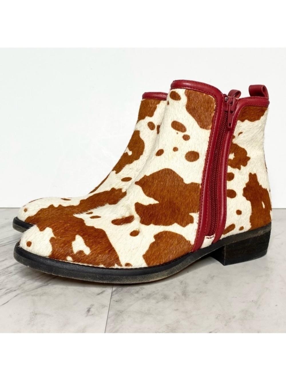 New! Vaneli Halima Cow Print Bootie 5 1/2